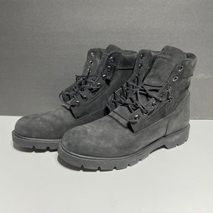 Black Men’s Timberlands Size 10